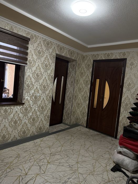 Toshkent shaxar bektemir 5.30 sotix hovlimiz srochna sotiladi