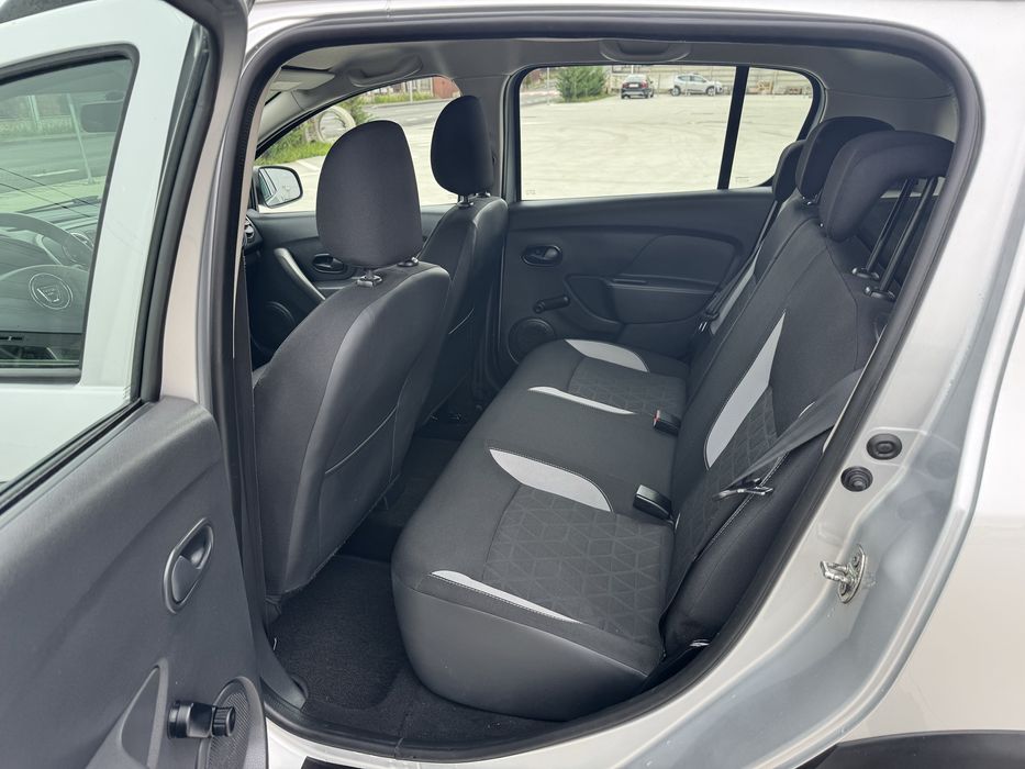 * Dacia Sandero Stepway * An 2016 * 1.5 DCI * 90 CP * Euro 6 *