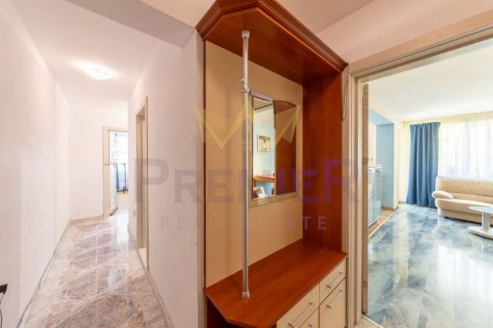 Дава се под наем Тристаен апартамент в Варна, Чайка - 100 кв.м за 765 € - Снимка #5