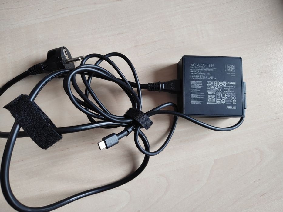 Asus ROG Flow X13 GV302X convertible 2 in 1