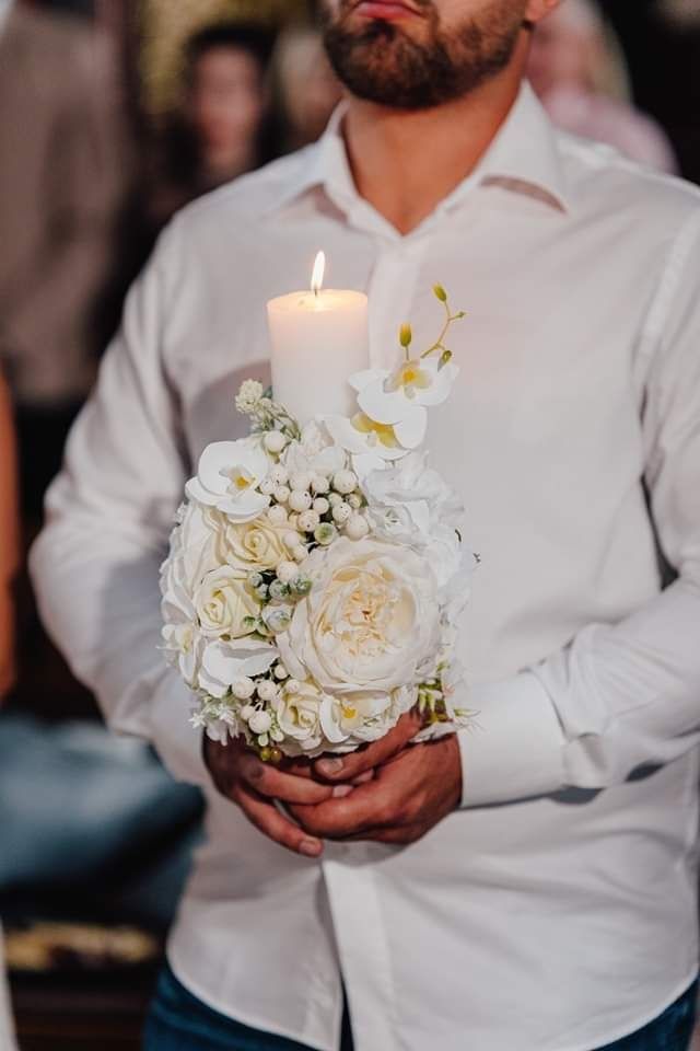 Lumanare cu flori albe din matase botez/nunta