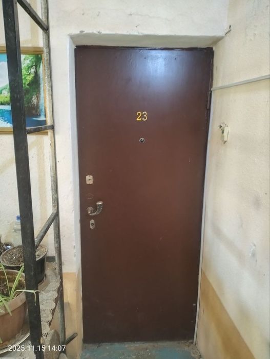 Железная дверь б/у