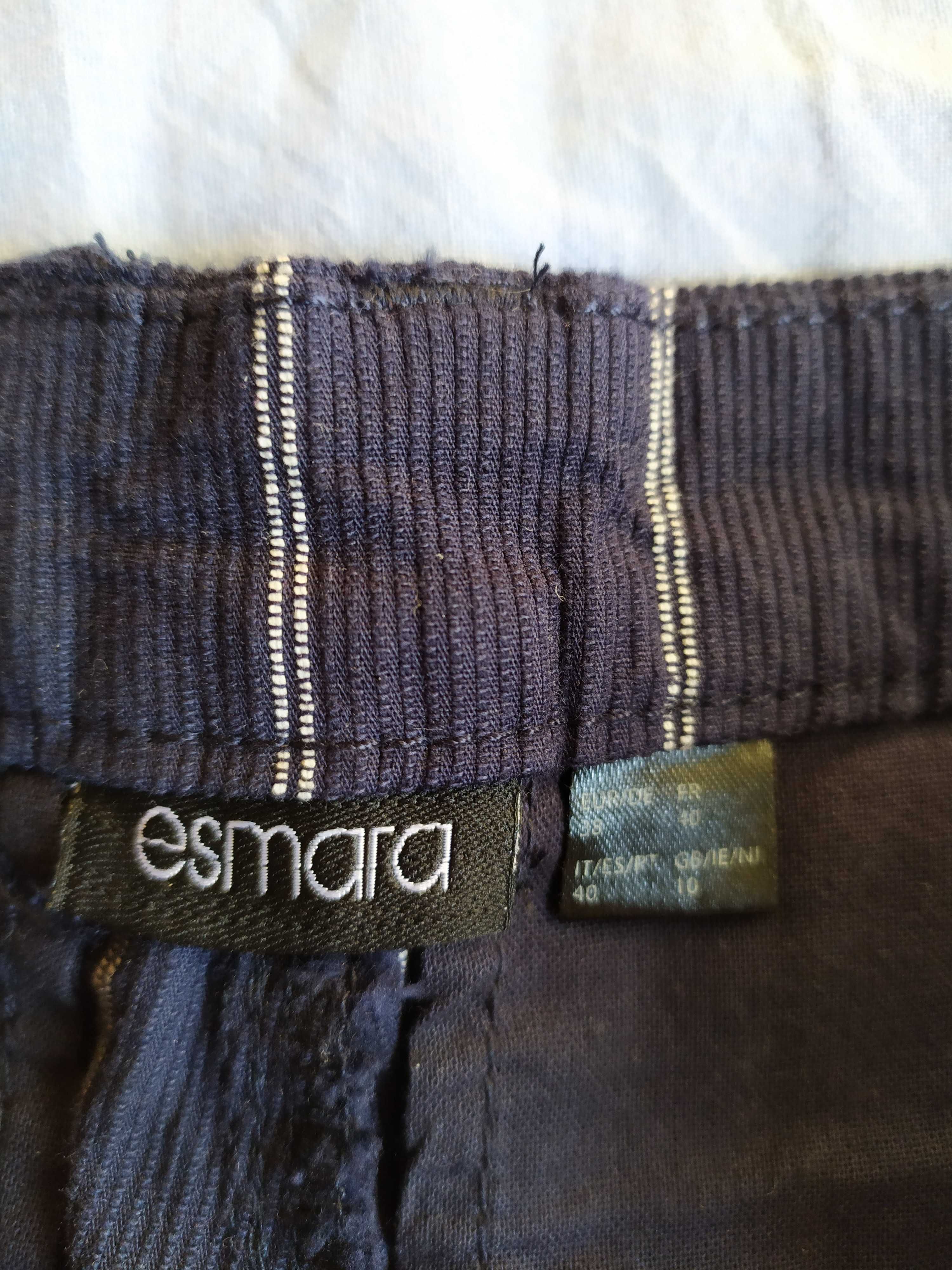 Дънкови Панталонки на Sisley и панталонки от план на Есмара M размер