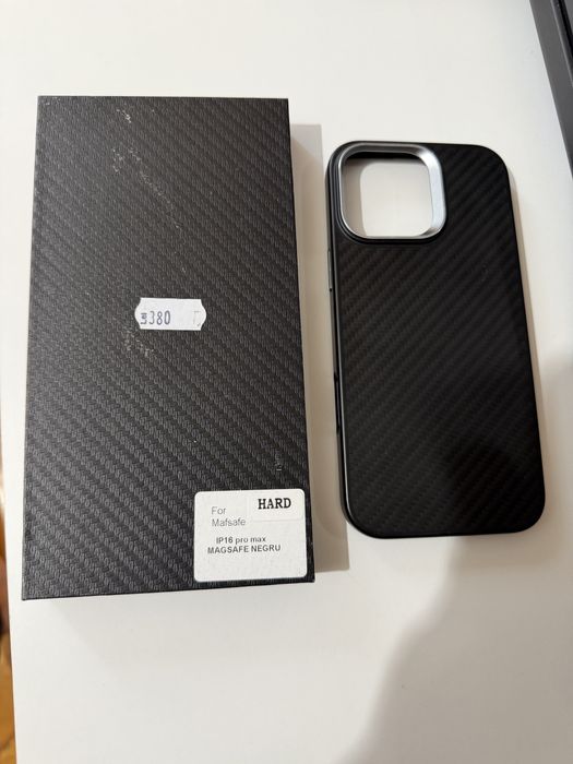 Carcasa Carbon Iphone 16 Pro Max
