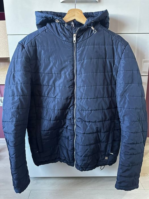 Vand geaca de iarna cu glugă Antony morato  marimea L