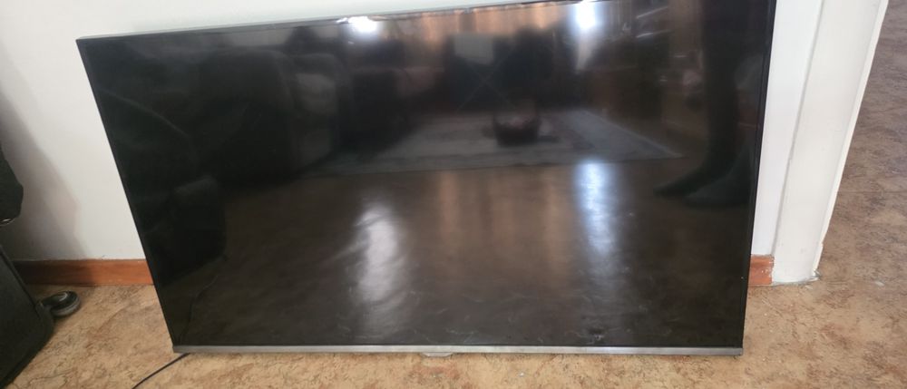 Телевизор Samsung 102 диагональ