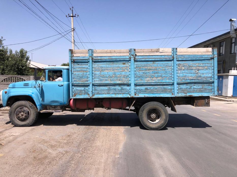 Zil sotiladi xolati alo yili 1993  yurib turgan maisbina