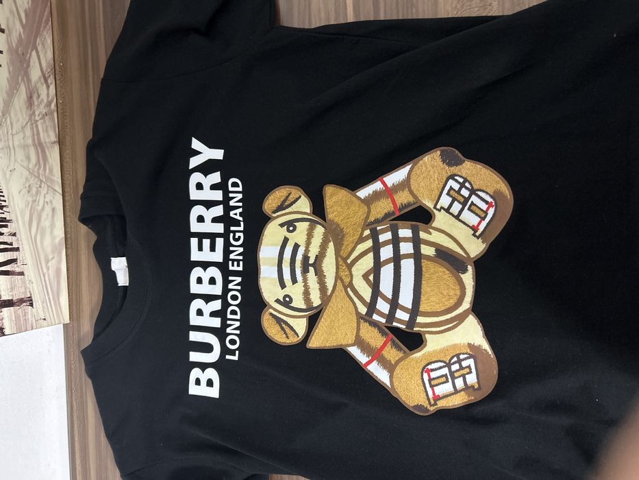 Vand tricou Burberry