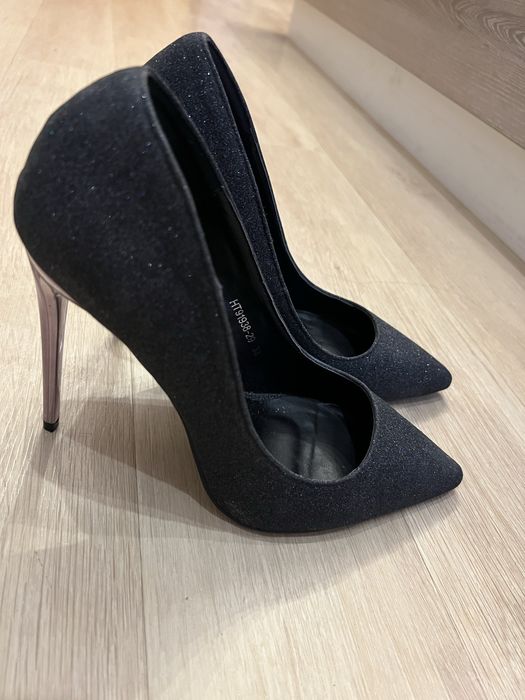 Блестящи токчета shoe aquarium