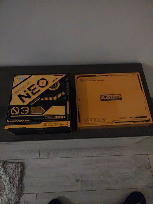 Pachet telefon gaming si accesorii ZTE Nubia neo