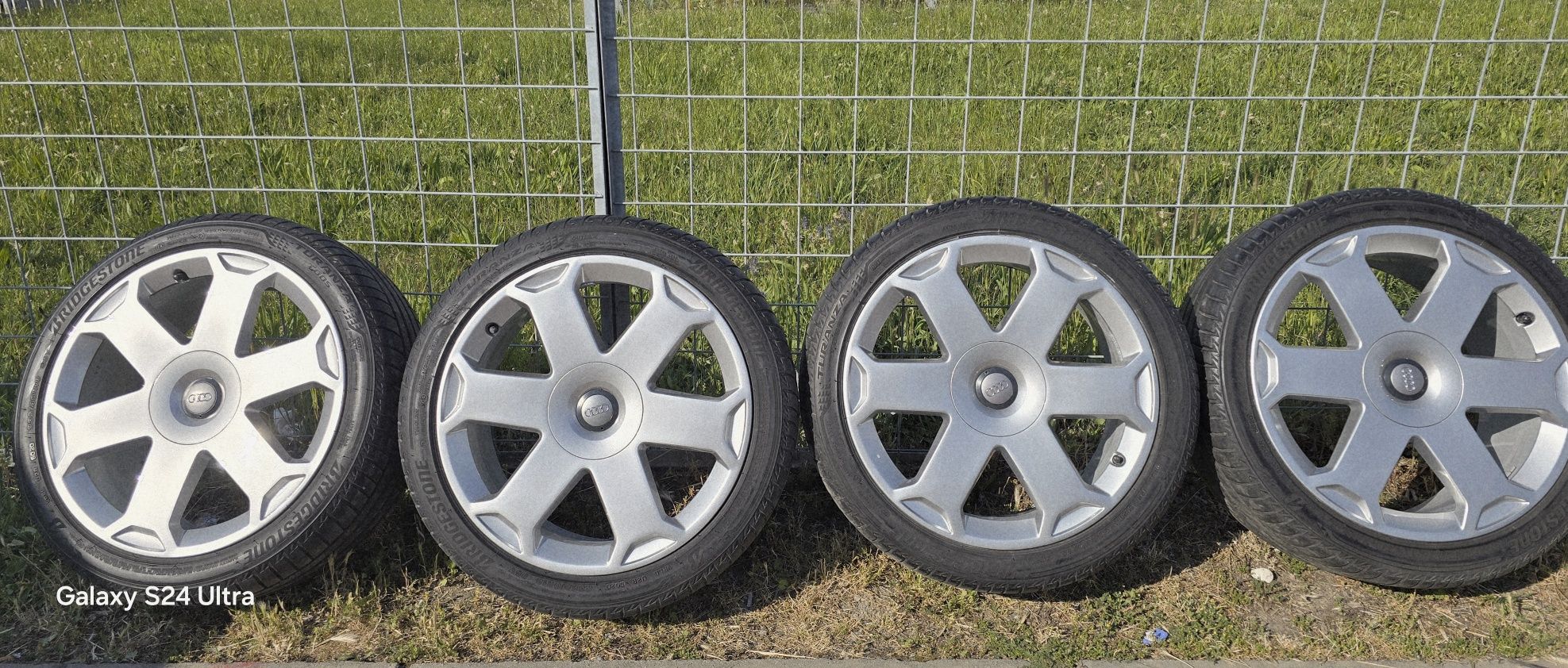 Оригинални джанти AVUS 18"  с гуми