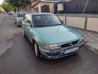 Vând Opel Astra F