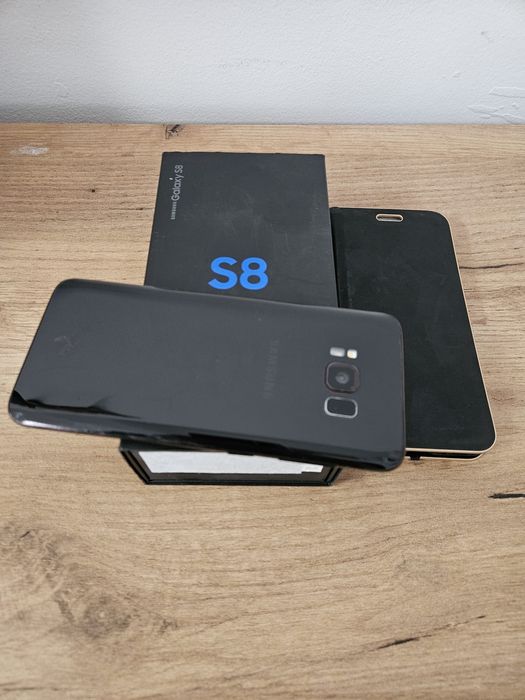 Samsung S8 в добро състояние