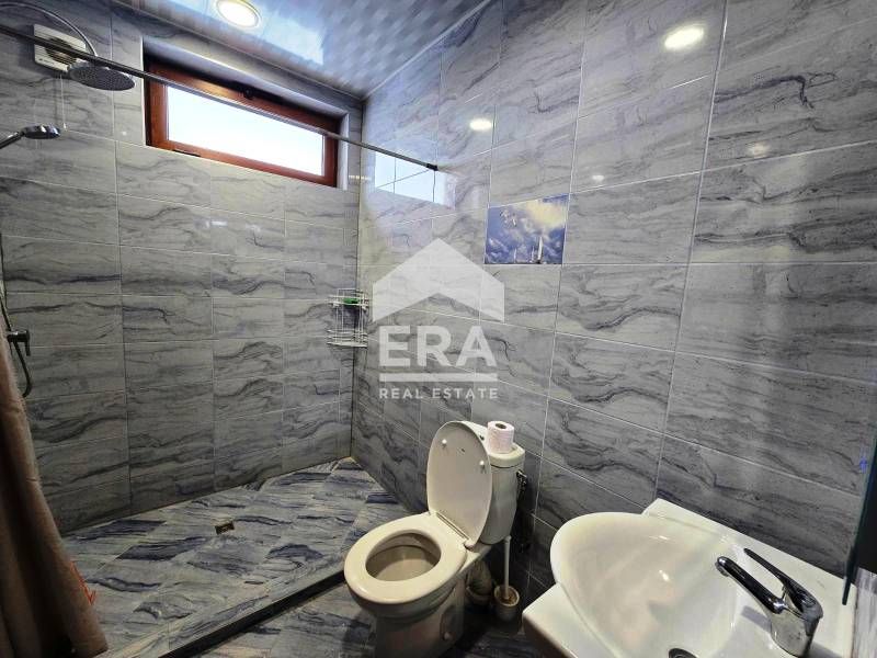 Продава се Къща в с. Щръклево, Област Русе - 273 кв.м за 605 €/кв.м - Снимка #5