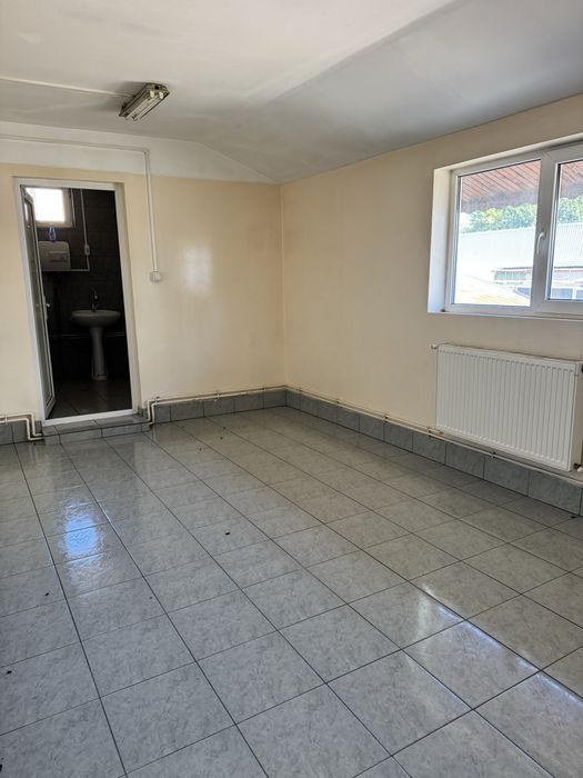 Hale 300 mp si birouri sector 3 , trifazic,acces camion,proprietar
