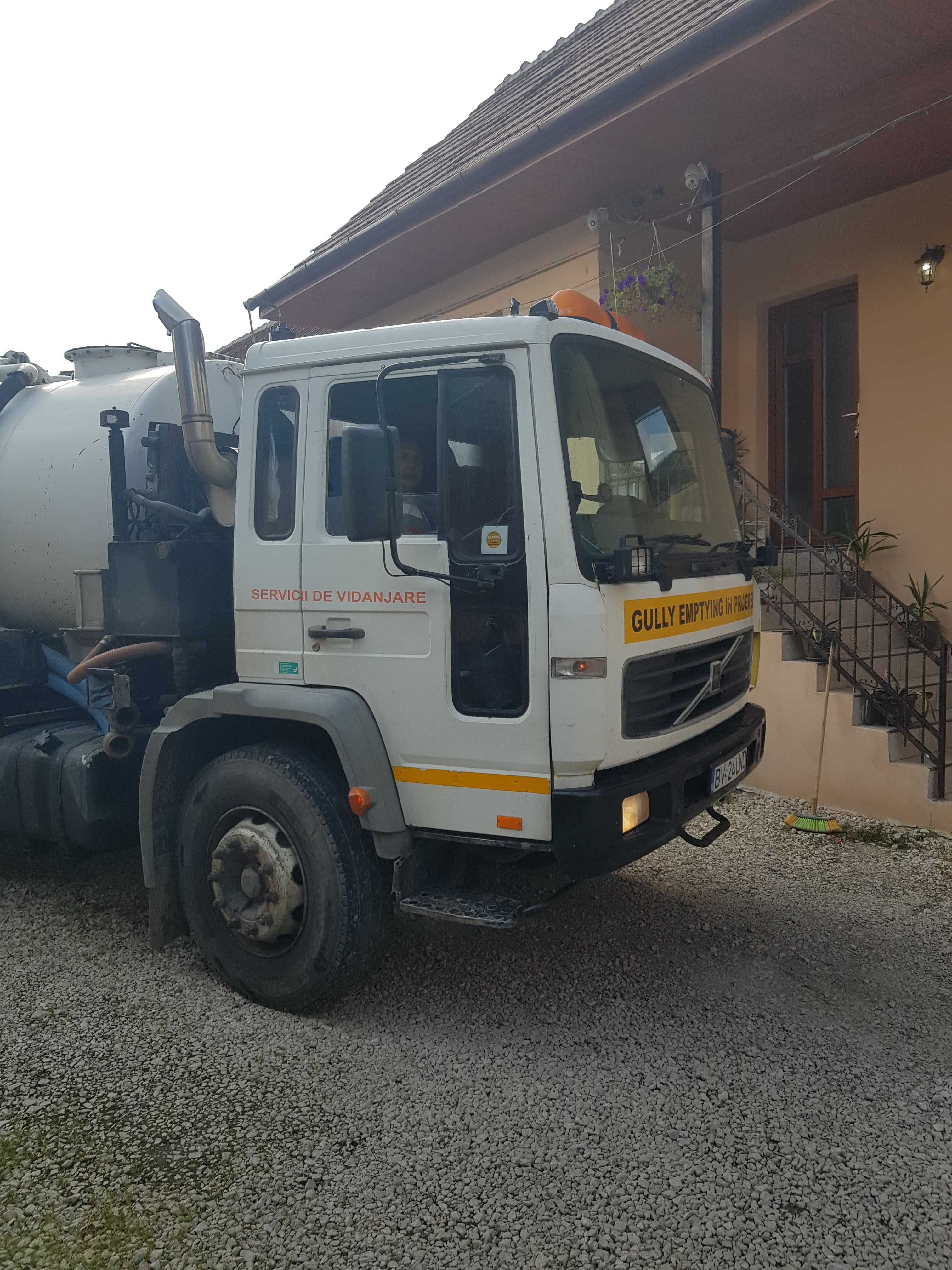 Vidanja combinata Volvo