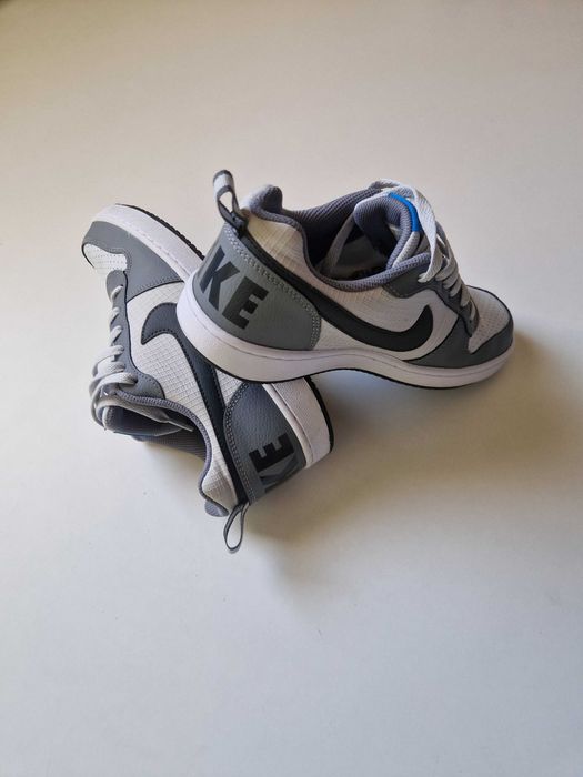 Nike Court Borough Low оригинални кецове