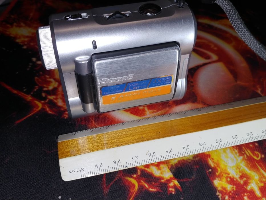 camera V1DE0 cu card ieftina