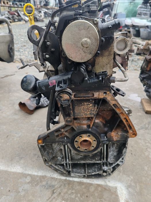 Motor Renault Laguna 3 1.5dci 3000lei
