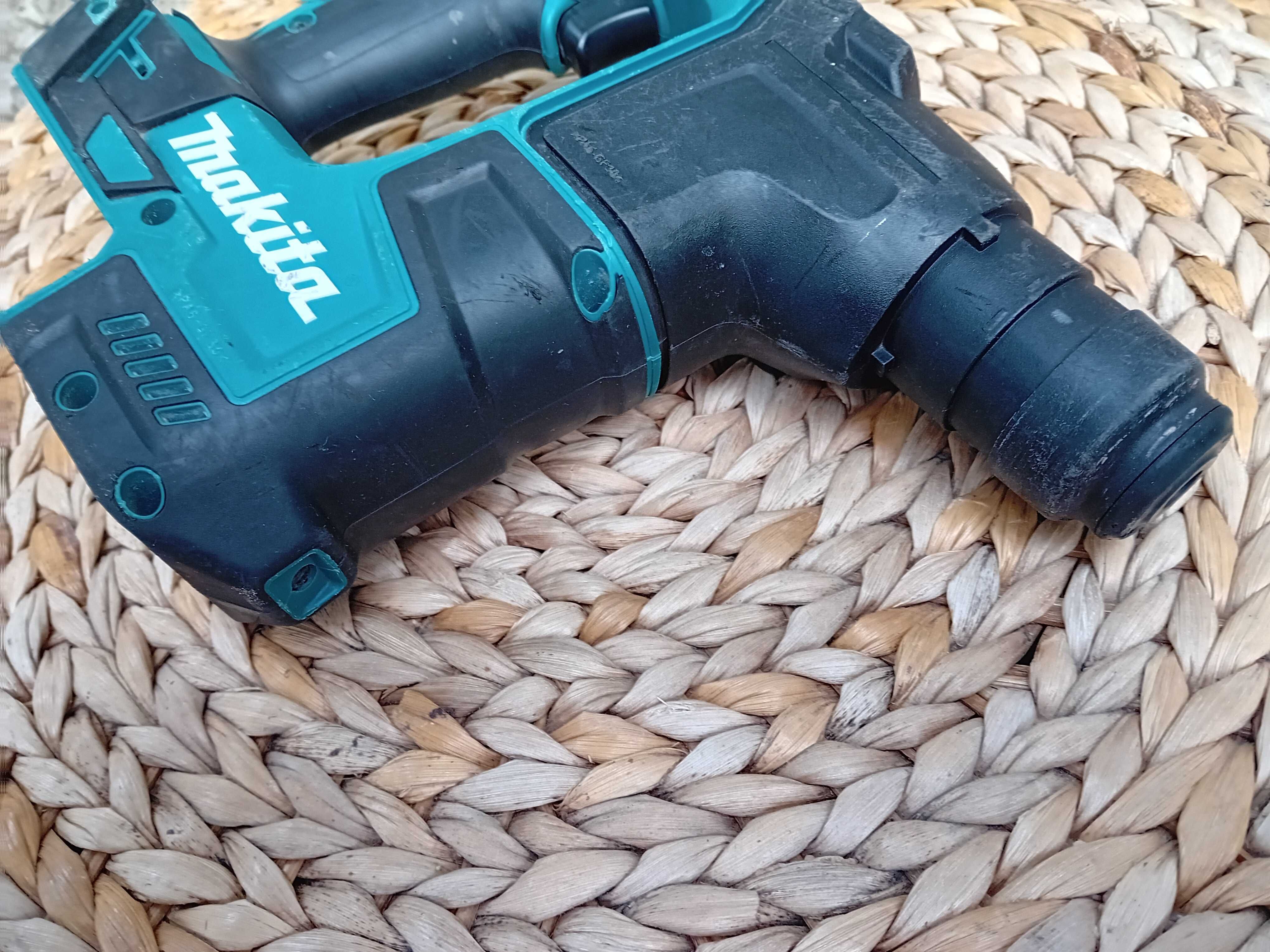 Makita DHR171Z – Акумулаторен безчетков перфоратор