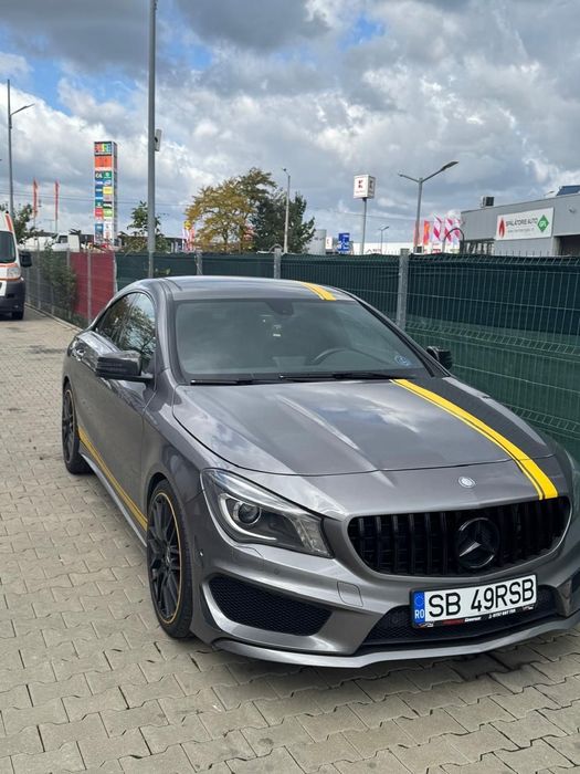 Mercedes-Benz CLA Vând Mercedes Cla 2014 1,6 turbo benzină 156 cp , automată ,pachet AMG