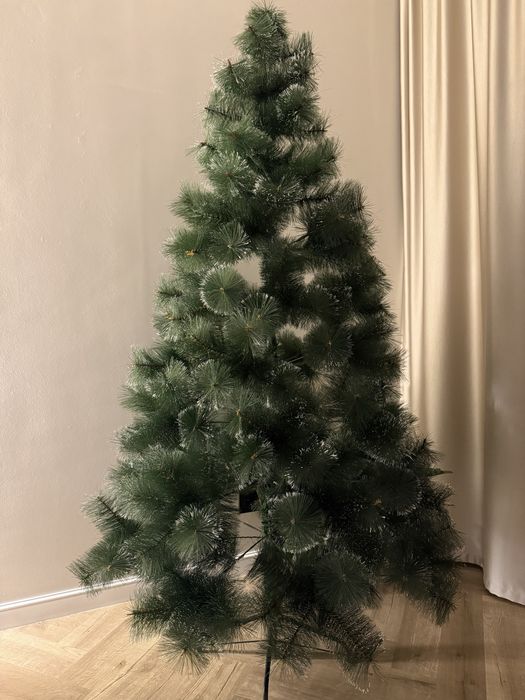 Искуственная ёлка