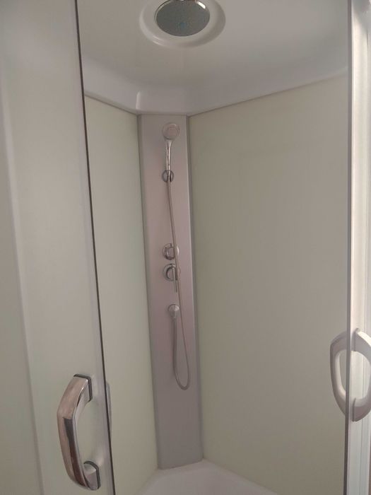 Душевая    кабинка