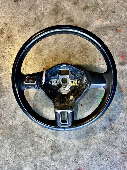 Volan imbracat in piele Renault laguna 3