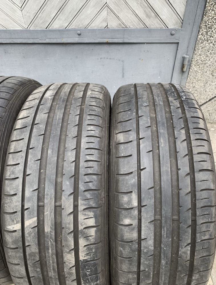 215/50/18 FALKEN