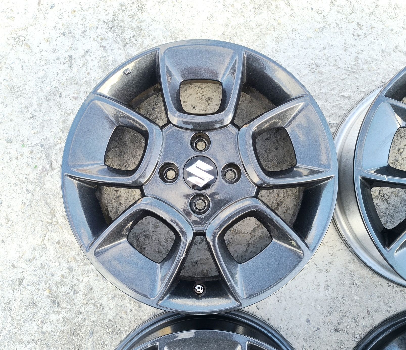 16 цола джанти за Suzuki Ignis Baleno Swift 4x100