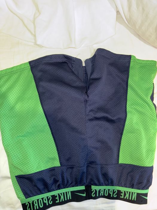 Sorț Nike size M piscina