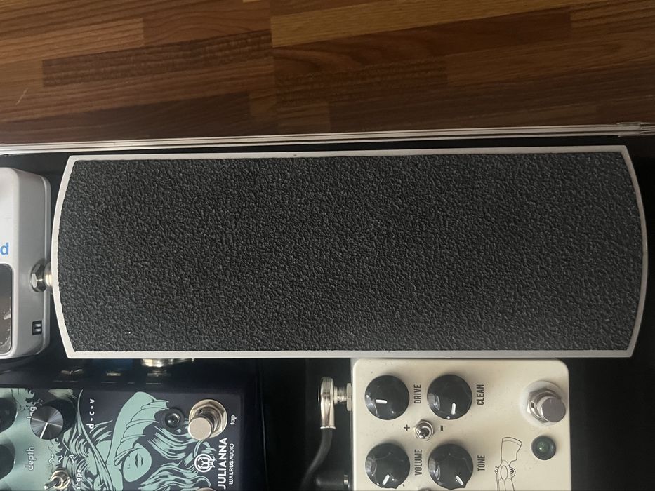 Pedala volum Ernie Ball EB6180 VP JR