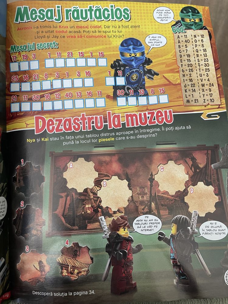 Pachet 3 reviste benzi desenate Ninja + 3 minifigurine