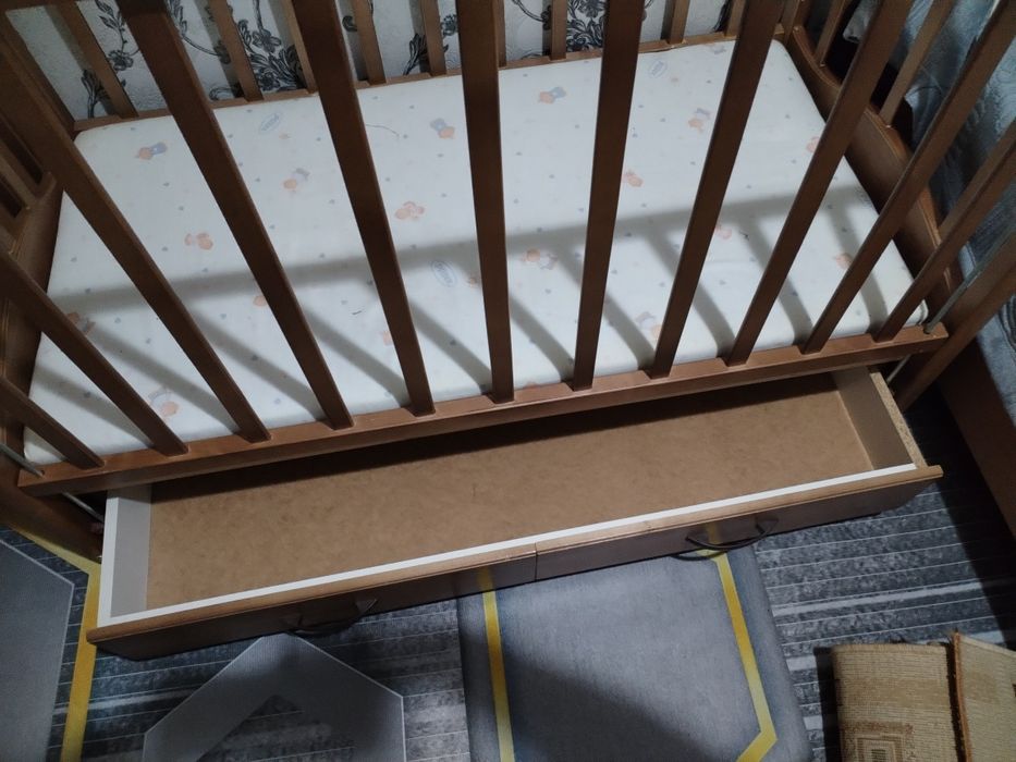 Кроватка детская