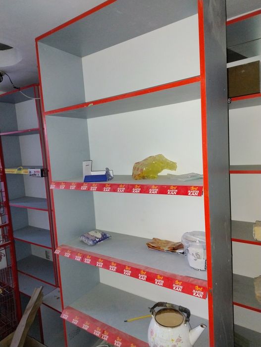 Продам полки для магазина