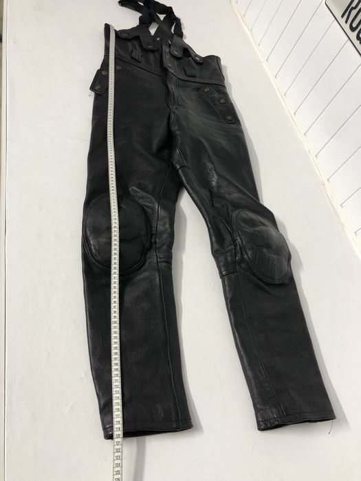 Pantaloni moto piele dama cu bretele și pieptar 50