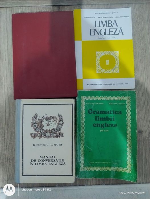 Vând carti Ioana.C.-Macoveiciuc și cursuri de engleză