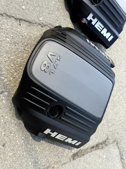 Капак за двигател HEMI 5.7