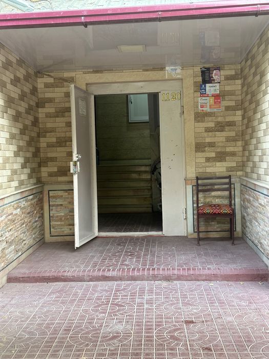 4 xonali kvartira sotiladi 86 kv.m  95 000 usd Kelishiladi