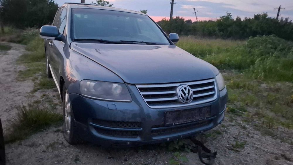 Aripa fata stanga dreapta VW Touareg 3.0 TDI 2006 - Piese  dezmembrari