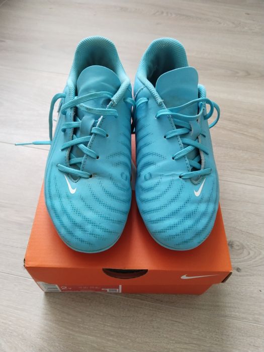Бутонки Nike 33.5