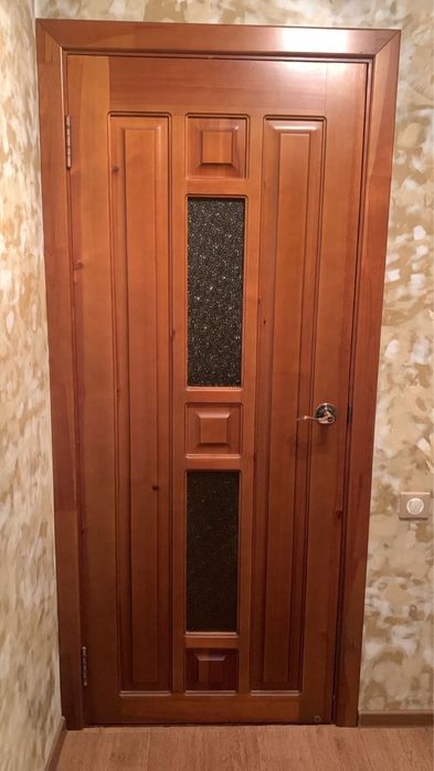 Продам межкомнатные двери