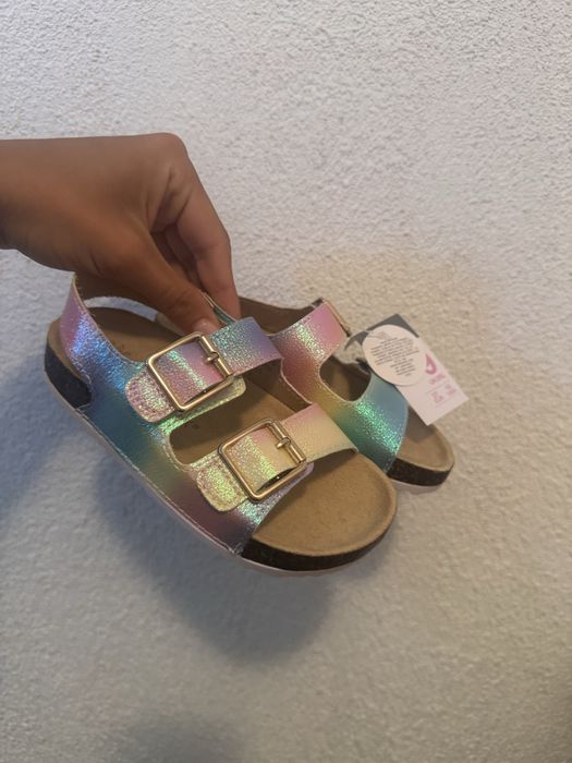 Детски сандали-нови с етикет