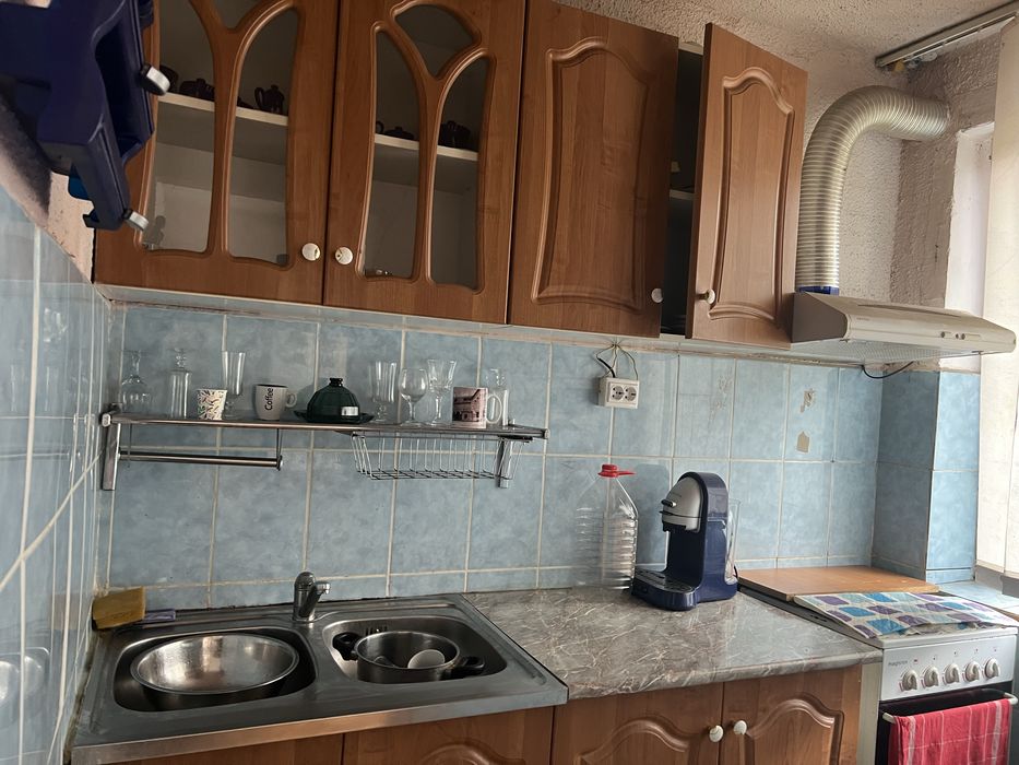 Garsoniera spatioasa 37 mp etaj 1, zona excelenta pret 13000€