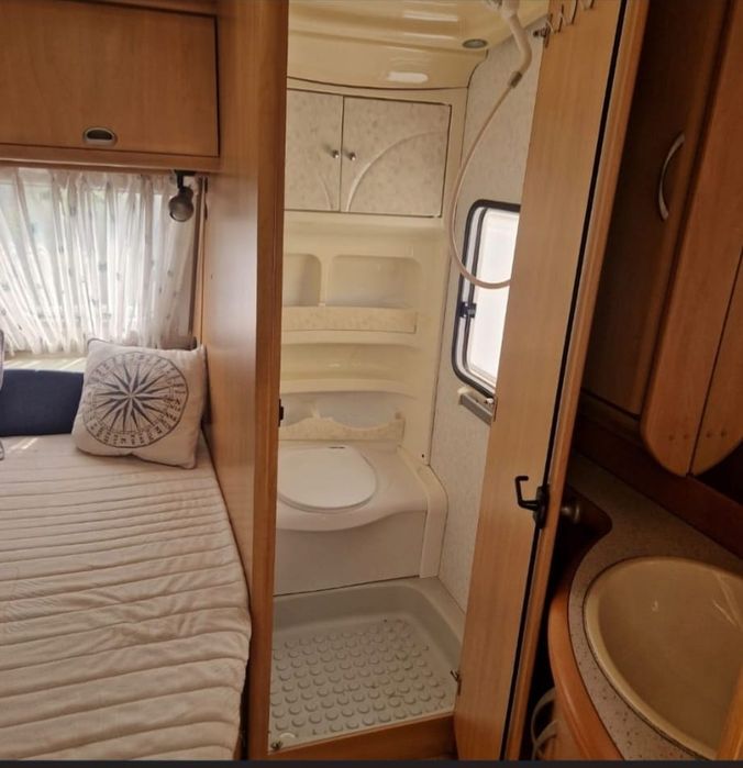 Rulota 4 locuri Hobby Deluxe Easy 460 an 2004