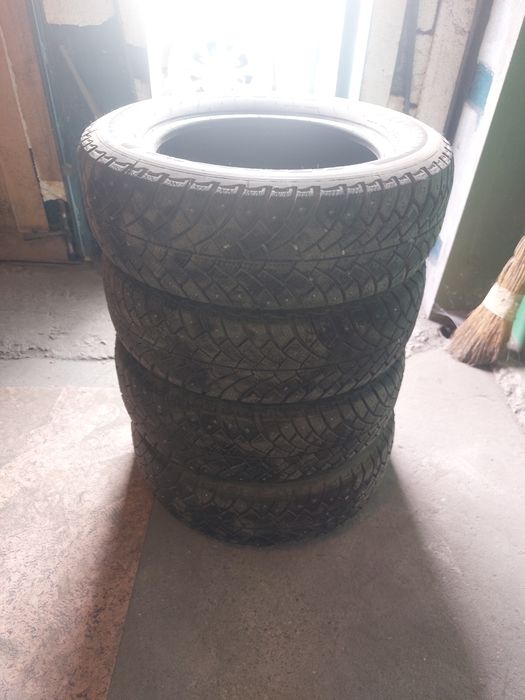 Зимняя шипованная резина