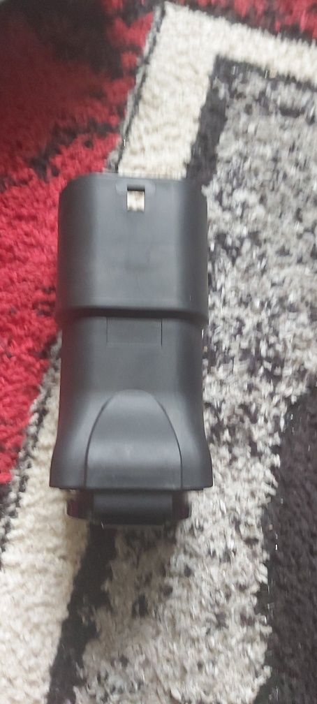 Adaptor de incarcare tip 2 la priza schuko 220v nou