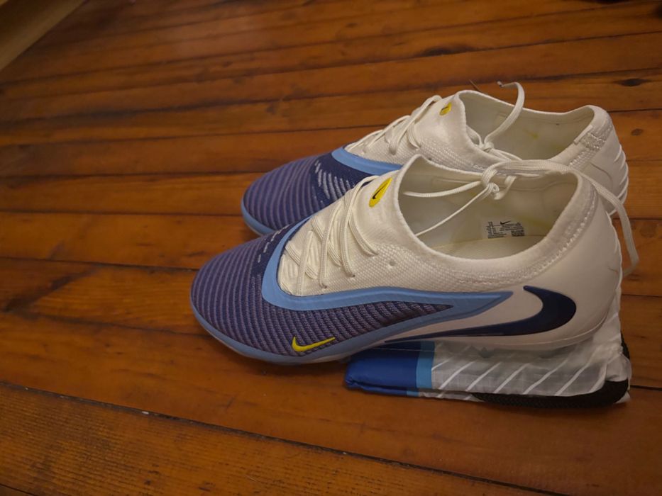 Професионални бутонки Nike