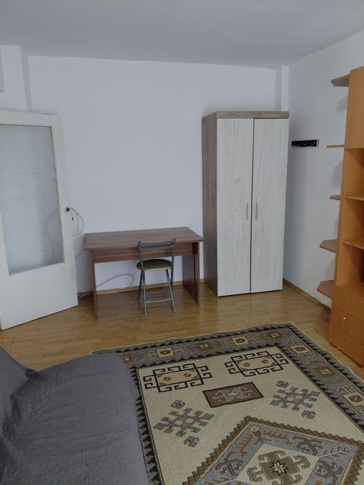 Dau in chirie apartament 2 camere