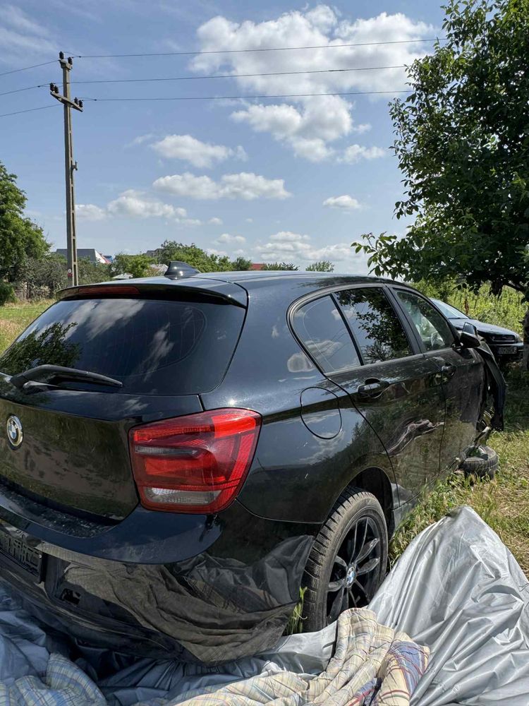 BMW seria 1 an 2012 Dezmemrez